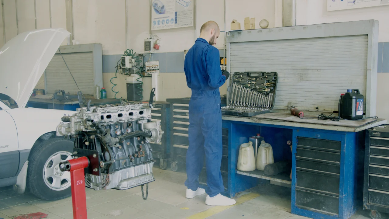 Workplace in garage